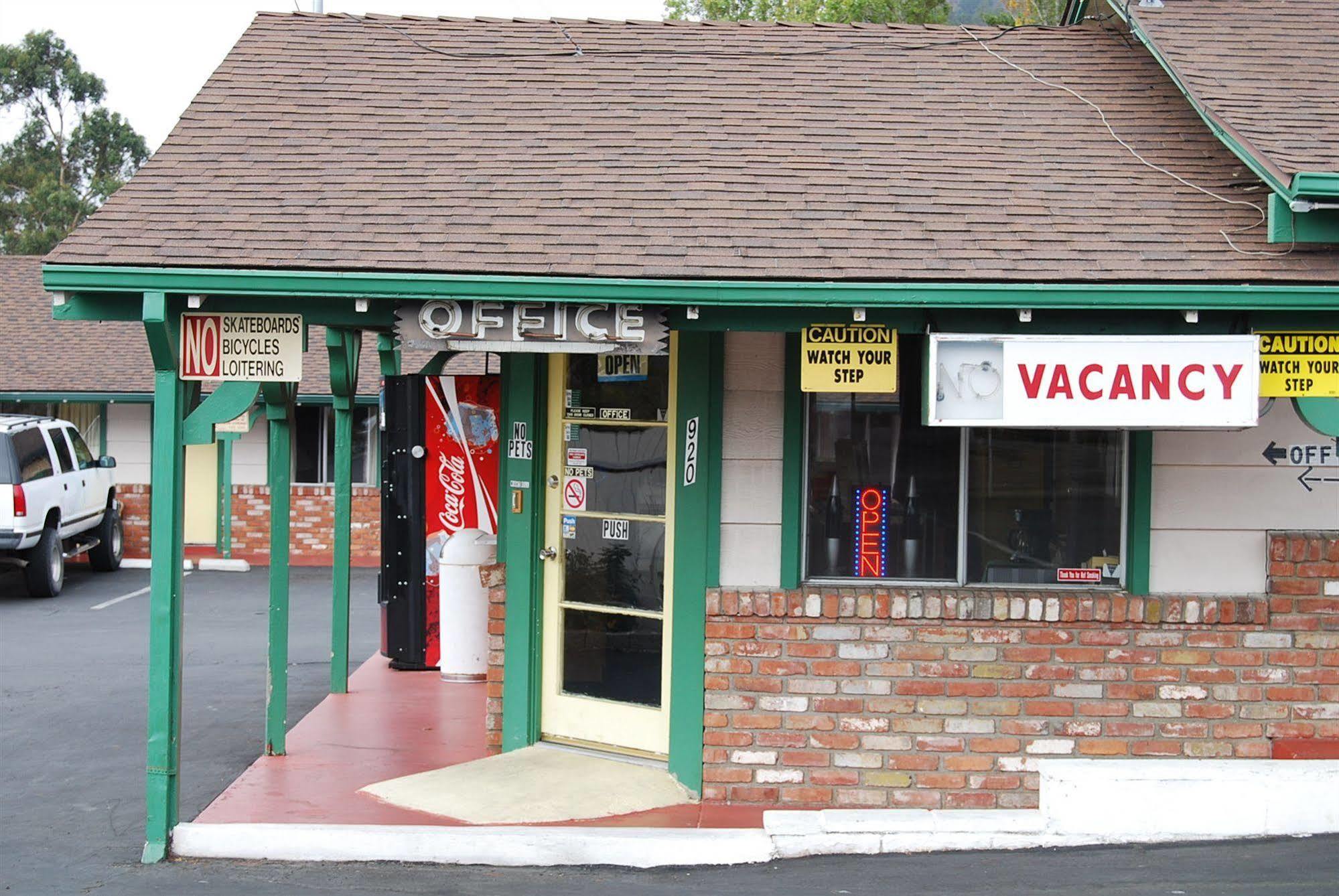 Homestead Motel サンルイスオビスポ エクステリア 写真